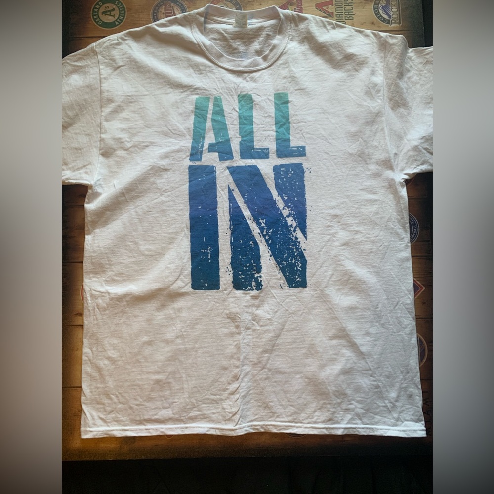 Mens XL “All In” Graphic Tee
